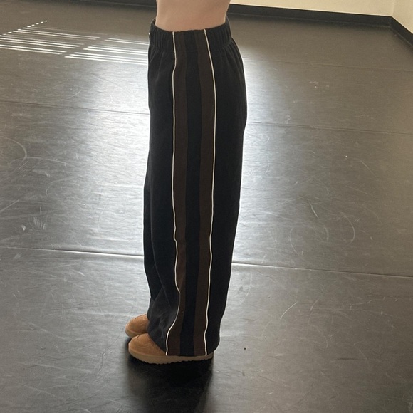 Lululemon Steady State Oversized Track Pants - Picture 3 of 4